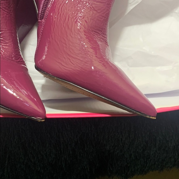 Chic Ruby Rose Vince Camuto Boots - Picture 4 of 5